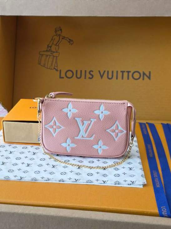 Picture of Louis Vuitton Wallets _SKUfw222909141fw
